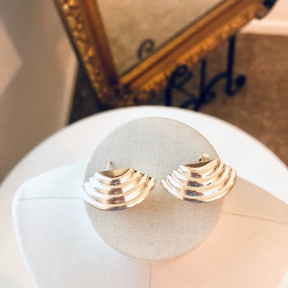 Vintage Modernist Silver Earrings - Picture 4 of 13